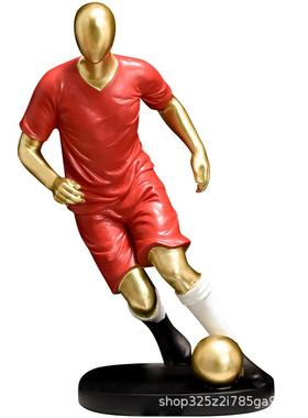 简约轻奢创意足球运动员树脂摆件家居电视柜酒柜书房桌面装饰品
