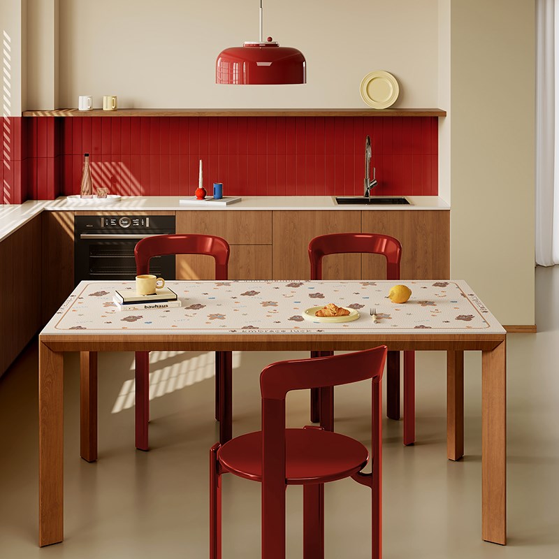 奶油风餐桌桌垫防水防油免洗桌布轻奢高级感N家用长方形桌面保护