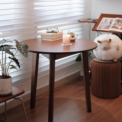 原木风简约实木小圆桌小户型圆形餐桌阳台茶几咖啡店会议接待洽谈