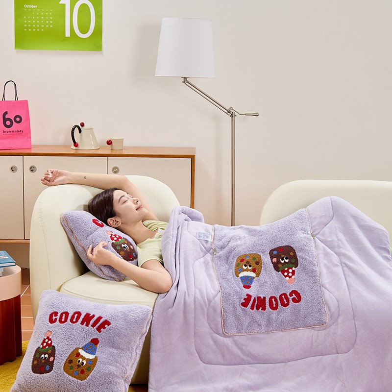 两用抱枕被靠垫枕头被汽车沙发办C公室午睡保暖加厚卡通二合一学