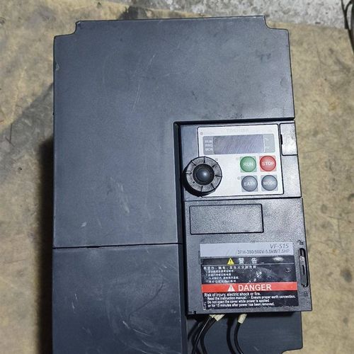 VFS15-4055PL-CH变频器 5.5千瓦机器 原