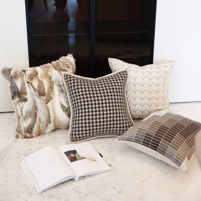 渡家设计师款品质奶白色系轻w奢真兔毛品质样板间沙发客厅抱枕靠