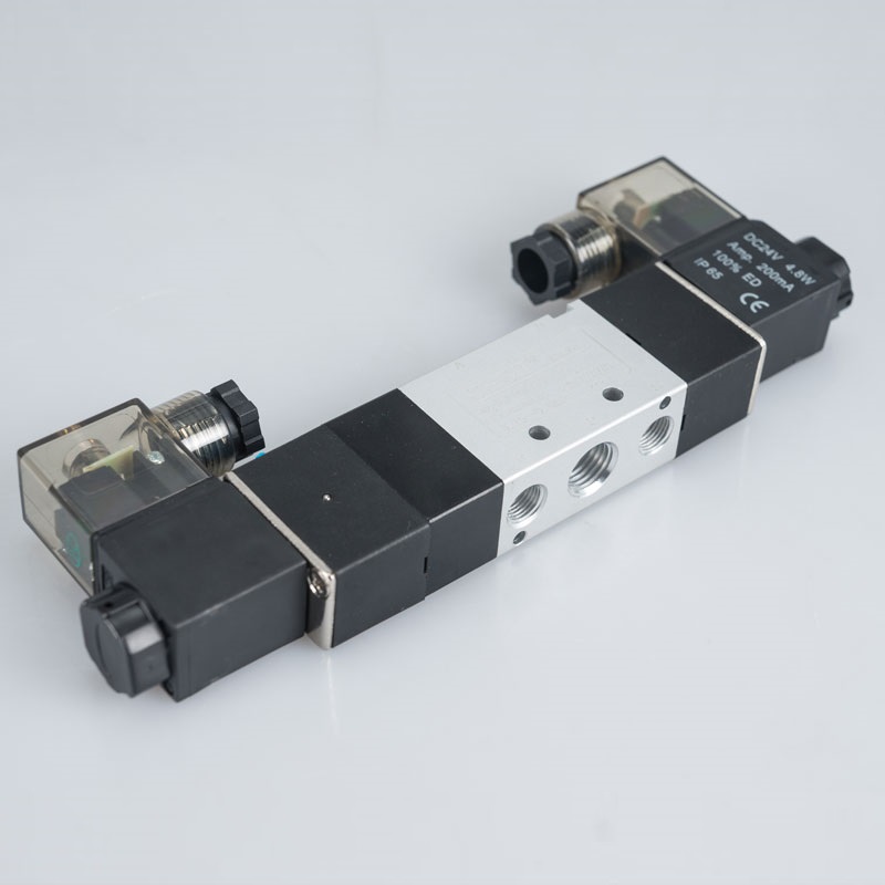 中位密封电磁阀4V230C-08双头双切双线圈三位五通控制阀4V330气阀