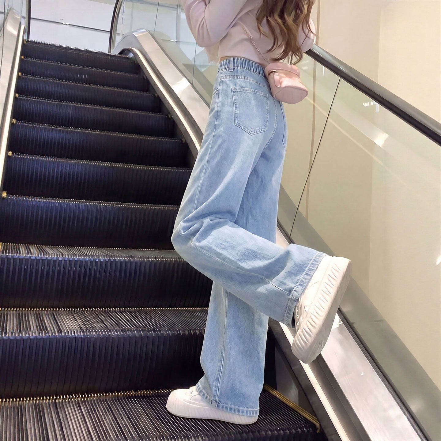 浅色天丝牛仔裤子女款2026新款小个子高腰显瘦窄版直筒冰丝阔腿裤