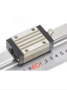 不锈钢制SSX2W SSRZLF SSXRB24 28 33中重载直线导轨滑块