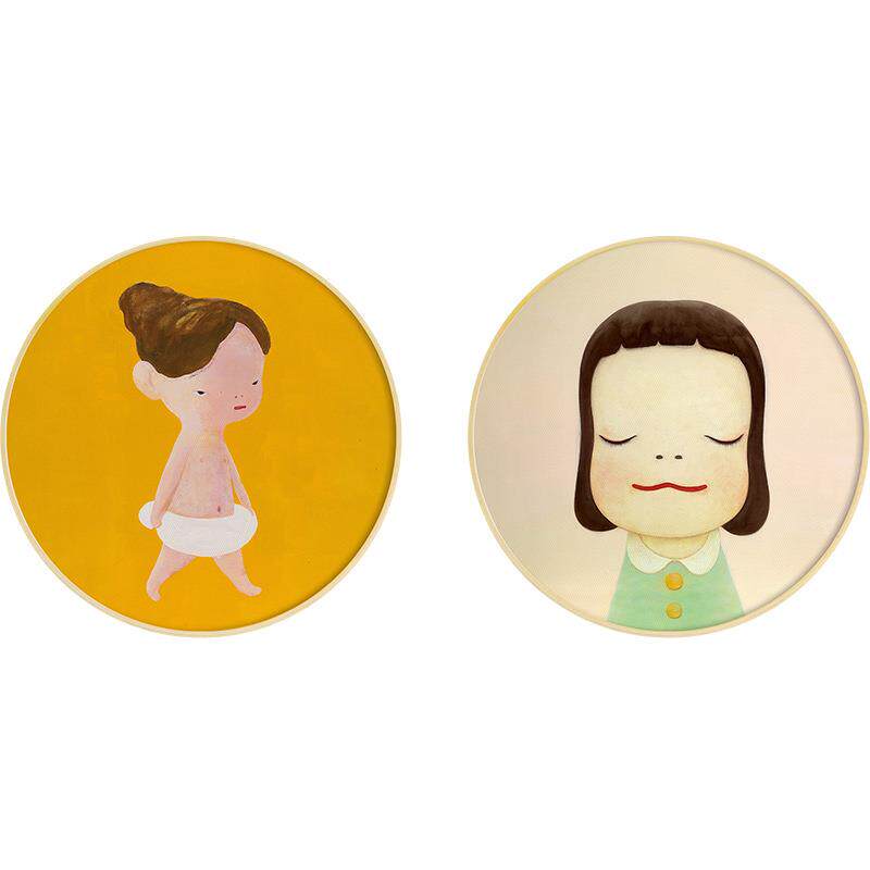 奈良美智北欧文艺小众儿童房装饰画梦游娃娃可爱卡通圆形挂画