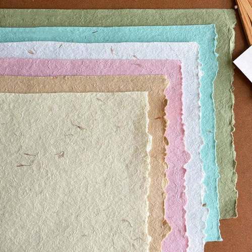 新品手撕花瓣纸鲜包装纸花束小号加厚包花纸手工花艺材料资材