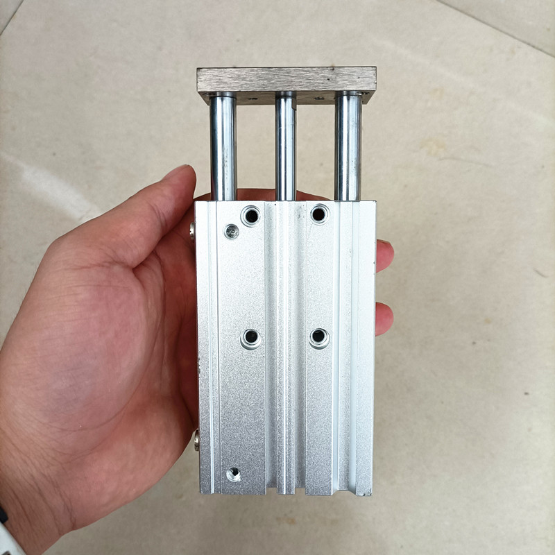 三轴气缸直线铜套轴承TCM32*20*25*30*40*75*100*125*150*175*S