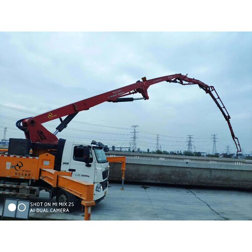 科尼乐 重汽50米混凝土泵车 臂架泵车混凝土 KNL5350THB50X-6RZ