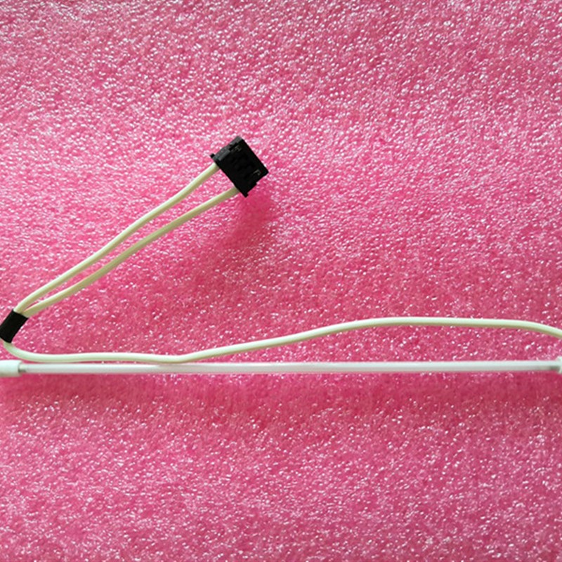 LM64P101R LM64P101 显示屏灯管 130MM*2.5MM液晶屏灯管