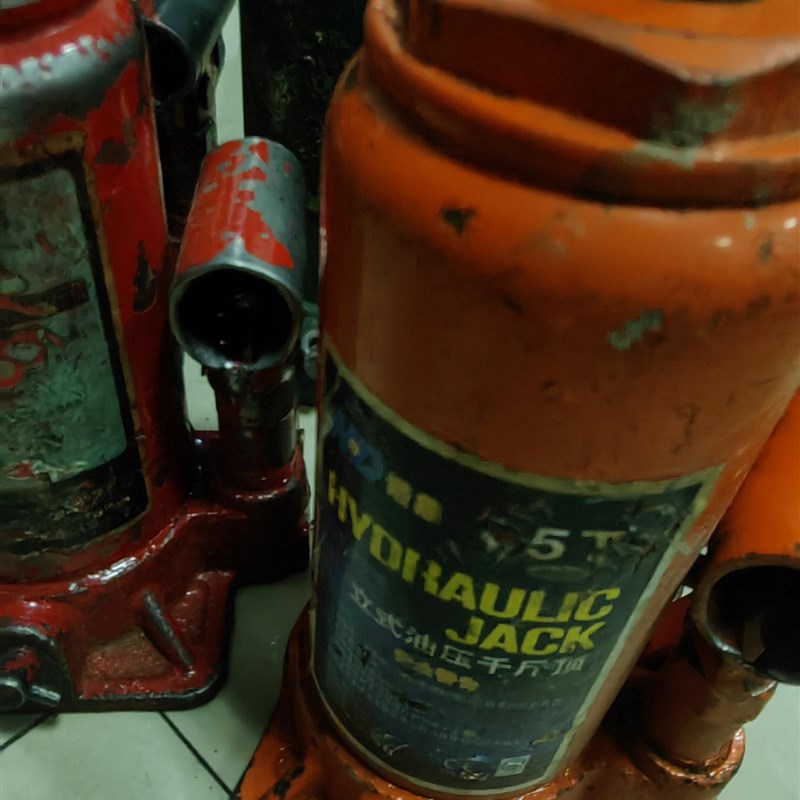 非实价-千斤顶:5T的,包好,5个打包258包邮议价