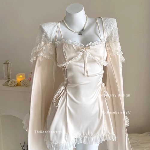 奶芙梨涡法式带胸垫甜美睡裙