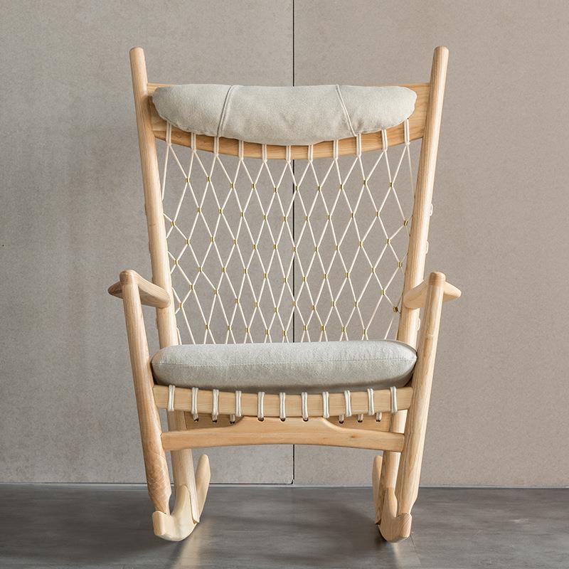 北欧实木摇椅家用客厅午睡躺椅子设计师单人沙发椅网红布艺懒人椅