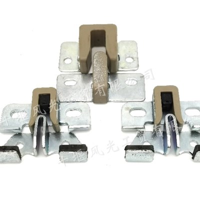 适配东风小康C7CEC背门限位器 尾门后门缓冲固定限位块胶垫