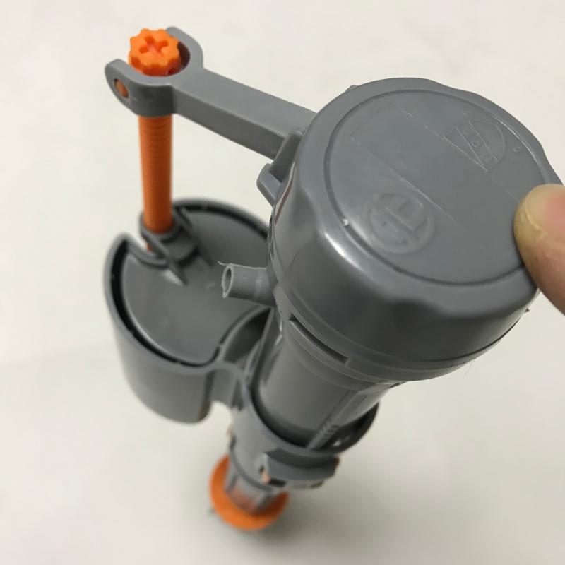 MT.P10老式分体水箱单顶按钮上水进水排水装