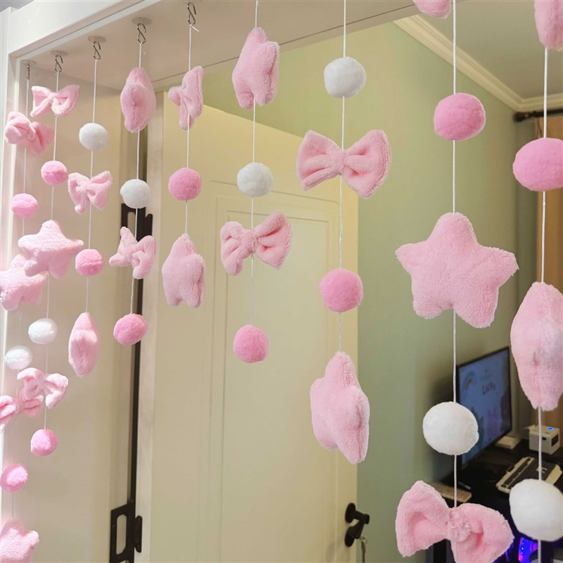 粉色系卧室门帘挂帘免打孔v无痕钩公主房儿童房间装饰墙面挂饰