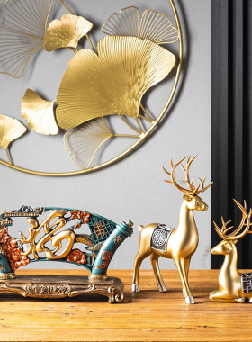 平安是福寓意的家居客厅电视柜桌面招财大金鹿装饰品级感