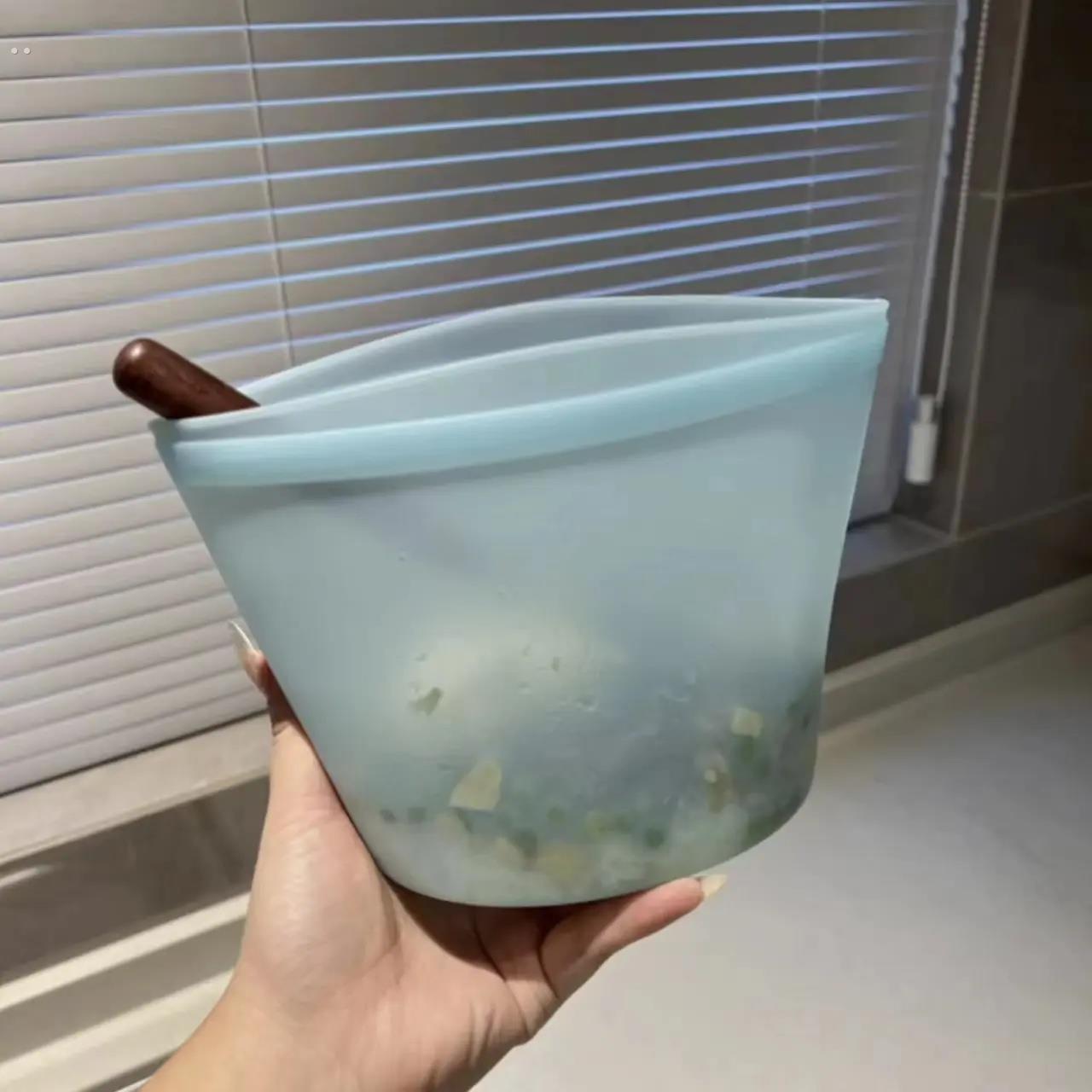 密封保鲜袋硅胶食品级家用多功能饭盒上班族水果盒自封冷藏早餐袋