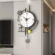 现代轻奢钟表挂钟客厅高级感简约创意时钟高颜值装 饰表挂墙免打孔