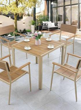 室外休闲防腐塑木花园防水防晒露天阳台现代铁艺组合庭院户外桌椅