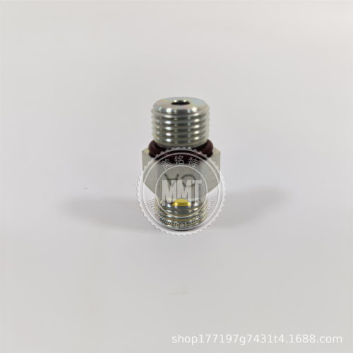 供应小松接头SAA6D114E-3BB发动机SAA6D114E-W转接头6745-71-5540