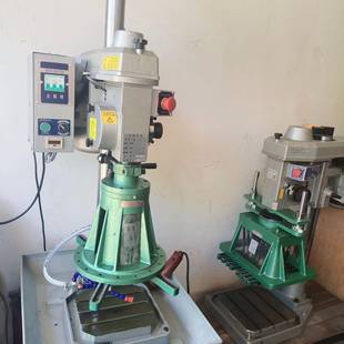 自动攻牙机4508齿轮式 203多轴攻牙机直销 攻丝机GT1