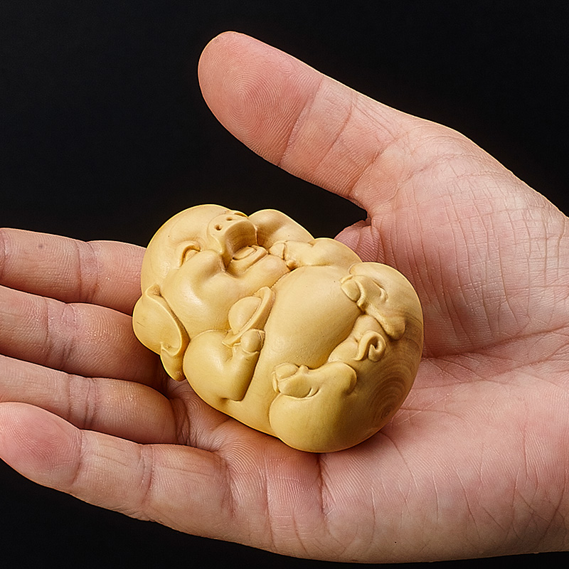 黄杨木雕小实木招财爱猪挂件男士文玩把玩手把件生肖猪