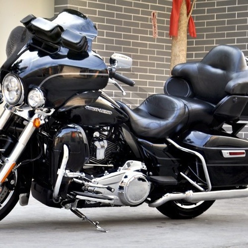 新款直销哈雷尾箱舒适软靠背摩托车后备箱靠垫