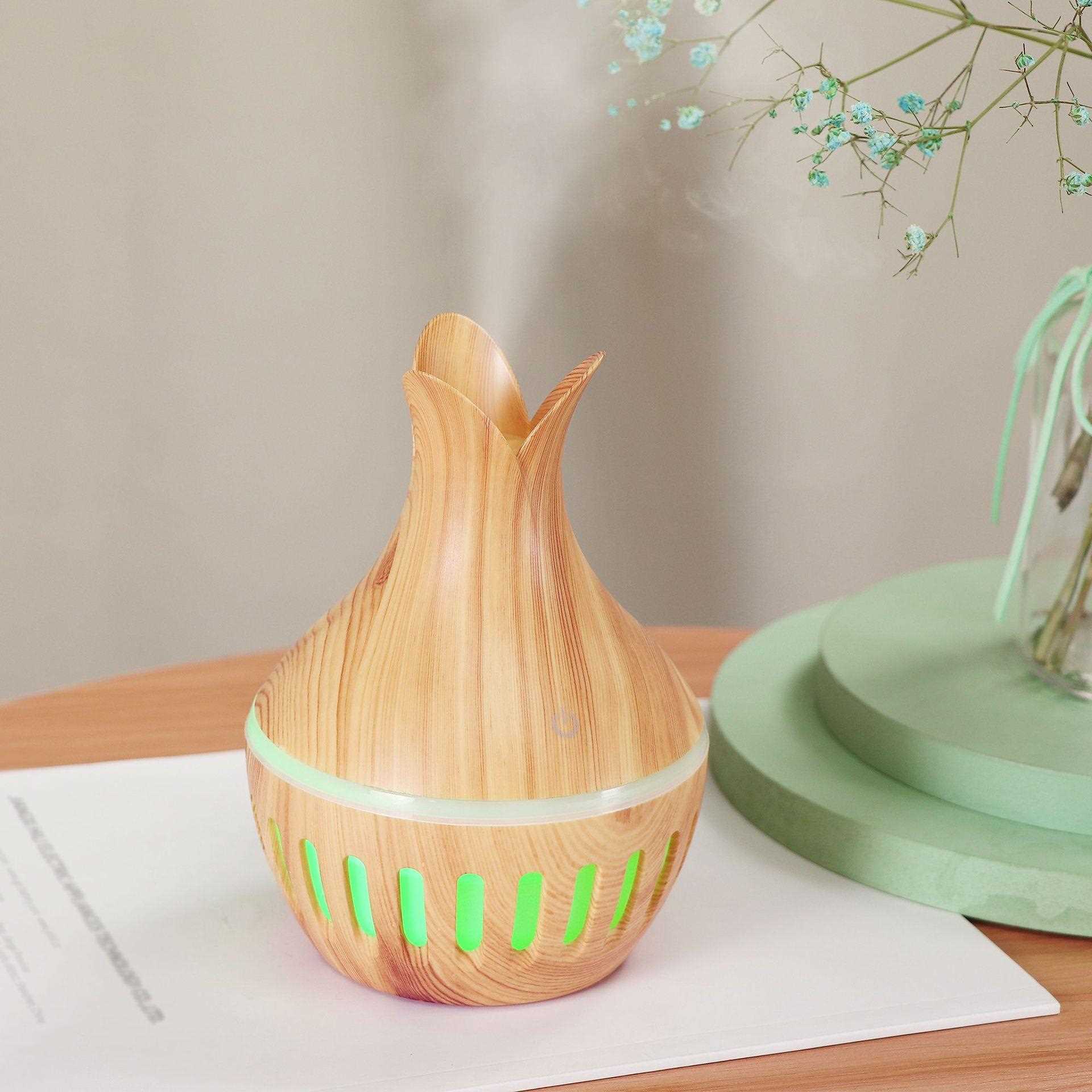 新款直销迷你桌面香薰机创意三叶子花瓶新款加湿器 5V USB小型镂