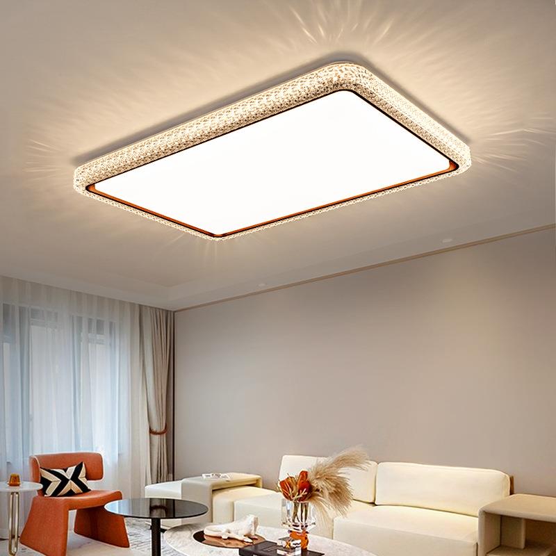 卧室灯奶油风2025年新款吸顶灯简约现代客厅灯女孩主卧室房间灯具