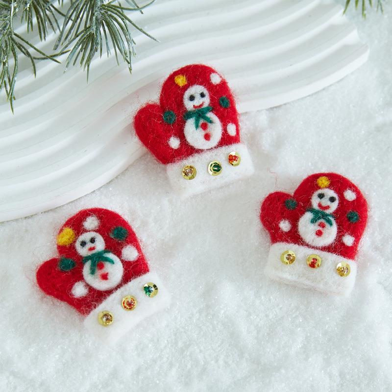 2025年新款圣诞节羊毛毡小挂件圣诞树装饰品节日布置氛围感小挂件