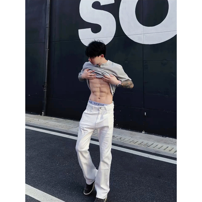 白色修身微喇牛仔裤男款夏季
