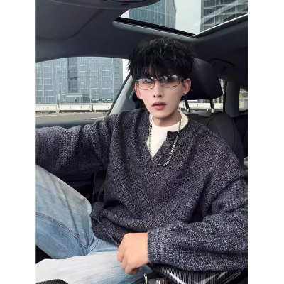 黑色假两件v领针织卫衣男高级感