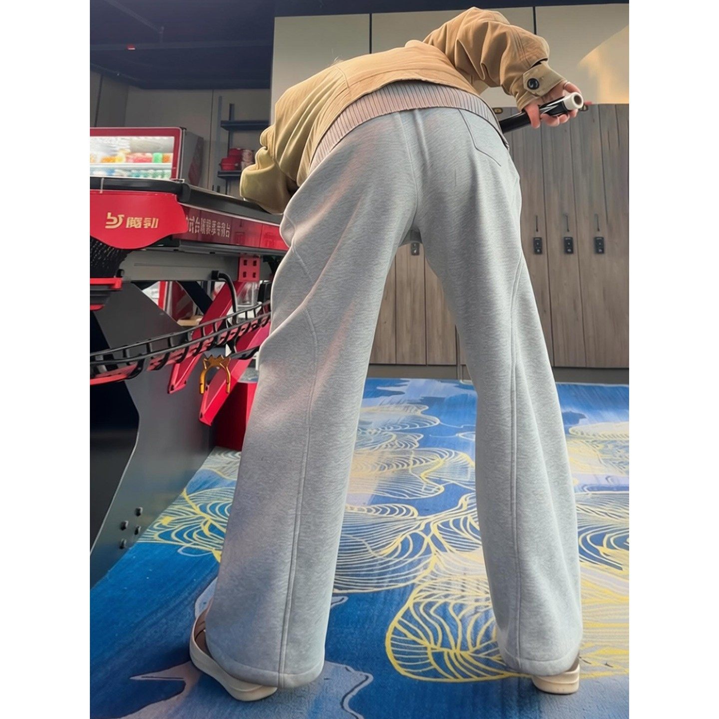 灰色垂感弯刀卫裤男款秋冬美式复古加绒阔腿裤cleanfit运动休闲裤,男装,休闲裤,淘宝优惠券,粉丝福利购,淘宝优惠卷