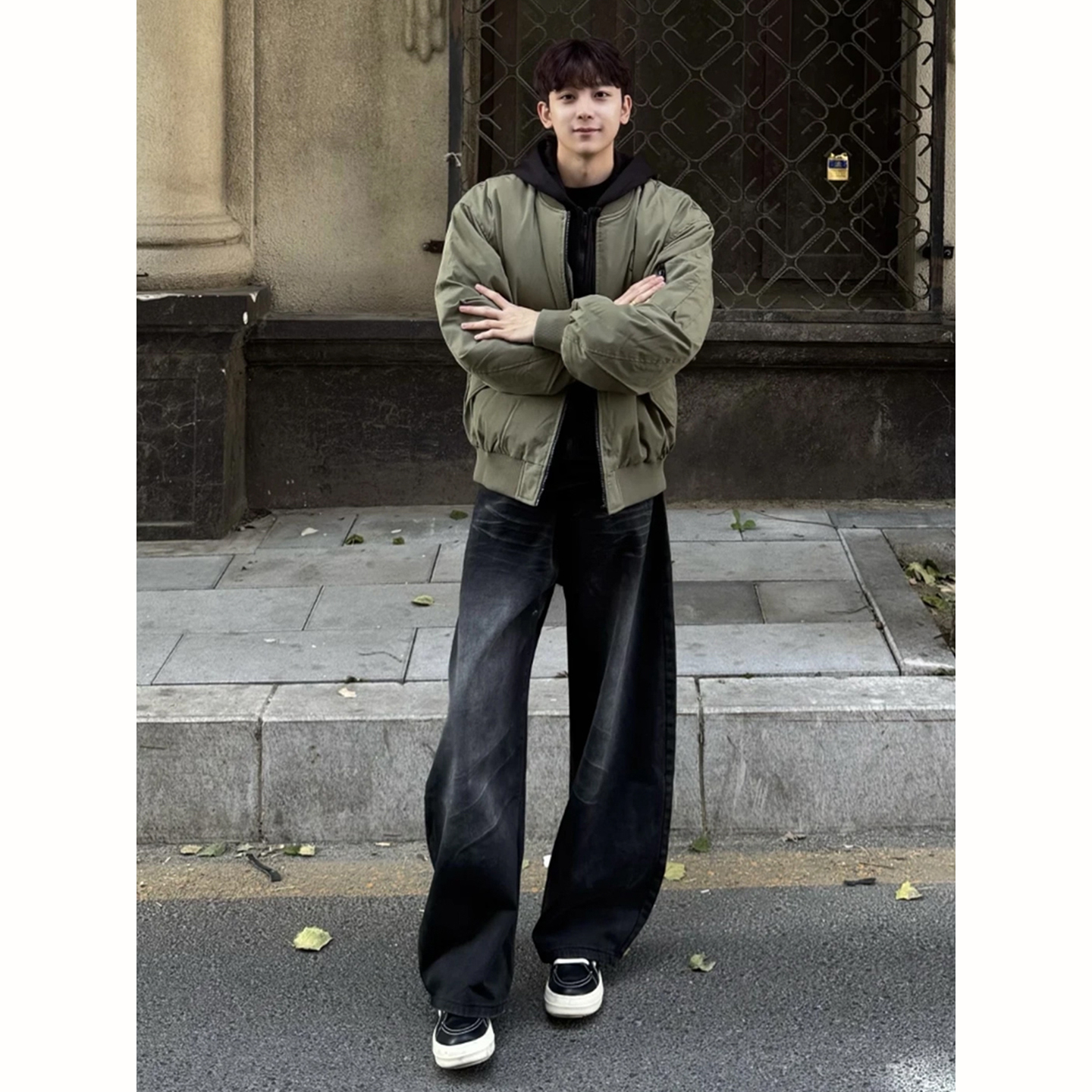 美式街头水洗复古黑色牛仔裤男