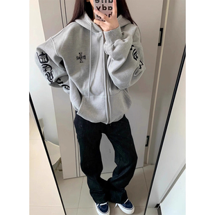 浅灰色十字架刺绣卫衣男女款华夫格连帽开衫外套美式复古潮牌上衣