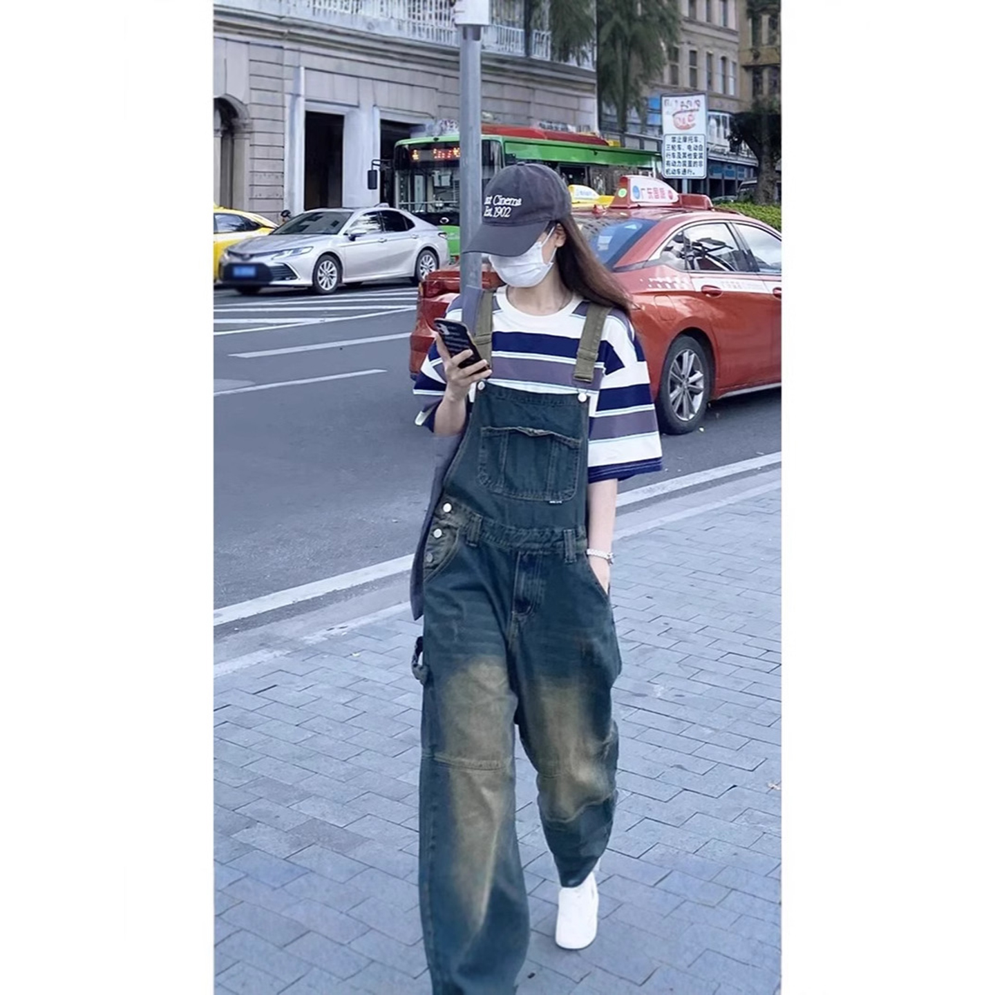 王一珩同款复古做旧牛仔背带裤