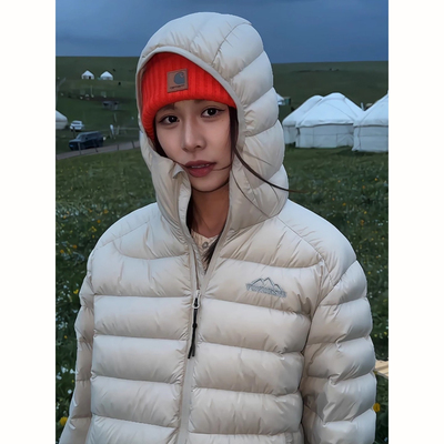 浅灰色短款排骨羽绒棉服男冬季