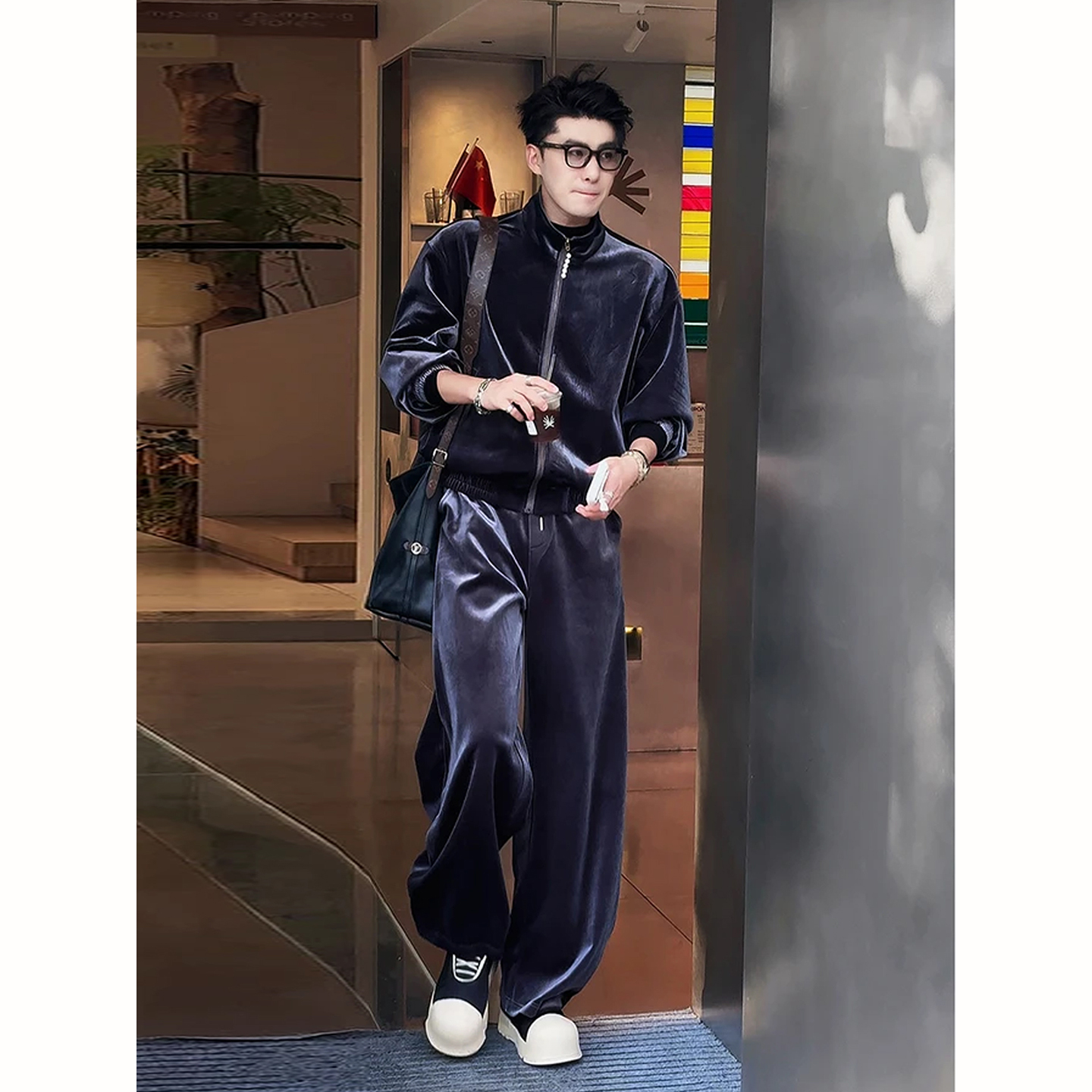 美式复古丝绒立领夹克穿搭一整套