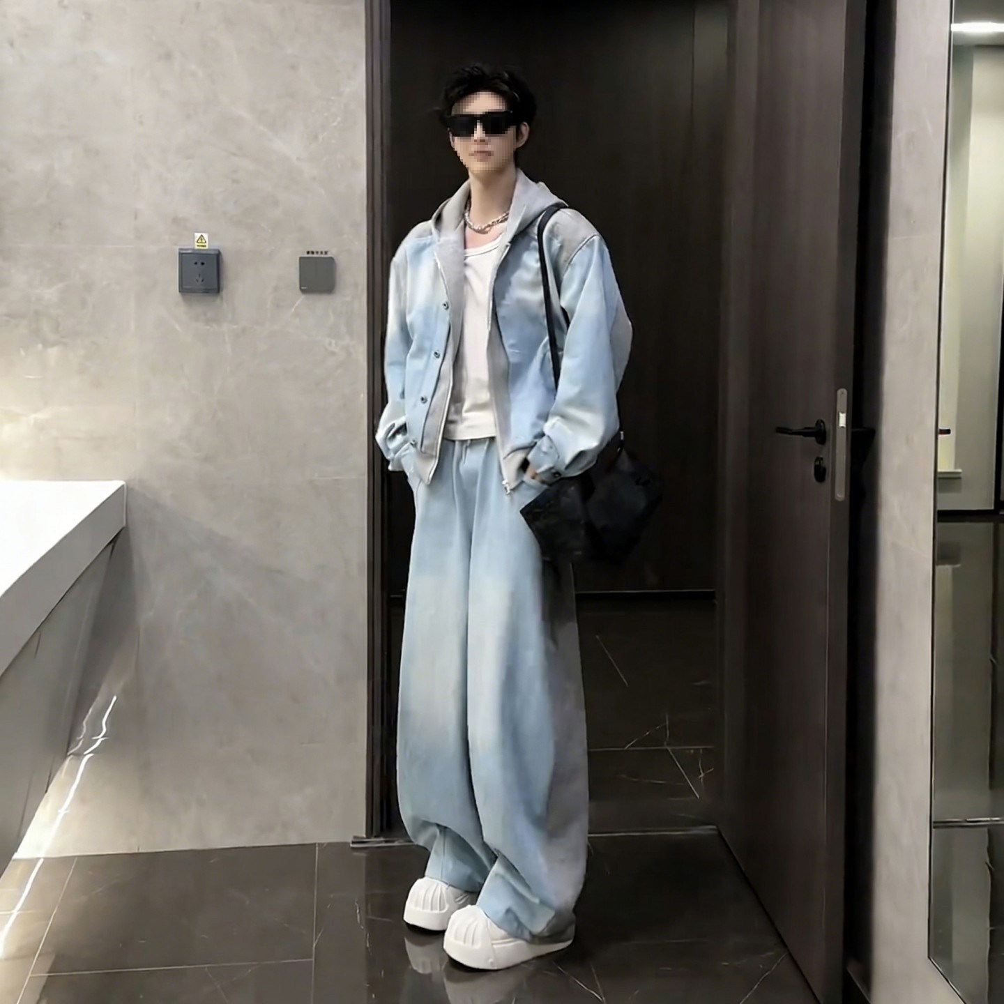 美式复古拼接牛仔套装男士穿搭一整套高级感连帽卫衣夹克弯刀裤子,男装,时尚套装,淘宝优惠券,粉丝福利购,淘宝优惠卷