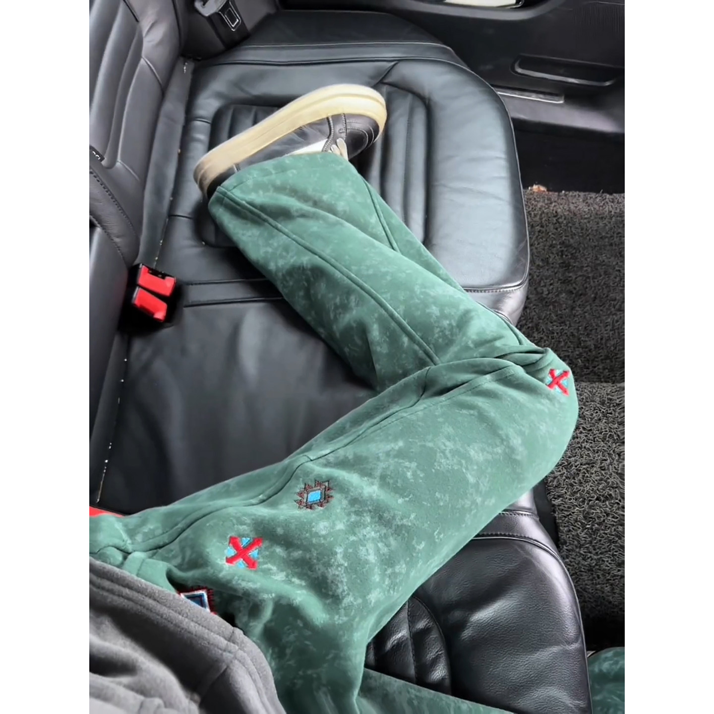 美式高街hiphop刺绣弯刀卫裤男款潮牌痞帅炸街裤子加绒休闲运动裤,男装,卫裤,淘宝优惠券,粉丝福利购,淘宝优惠卷