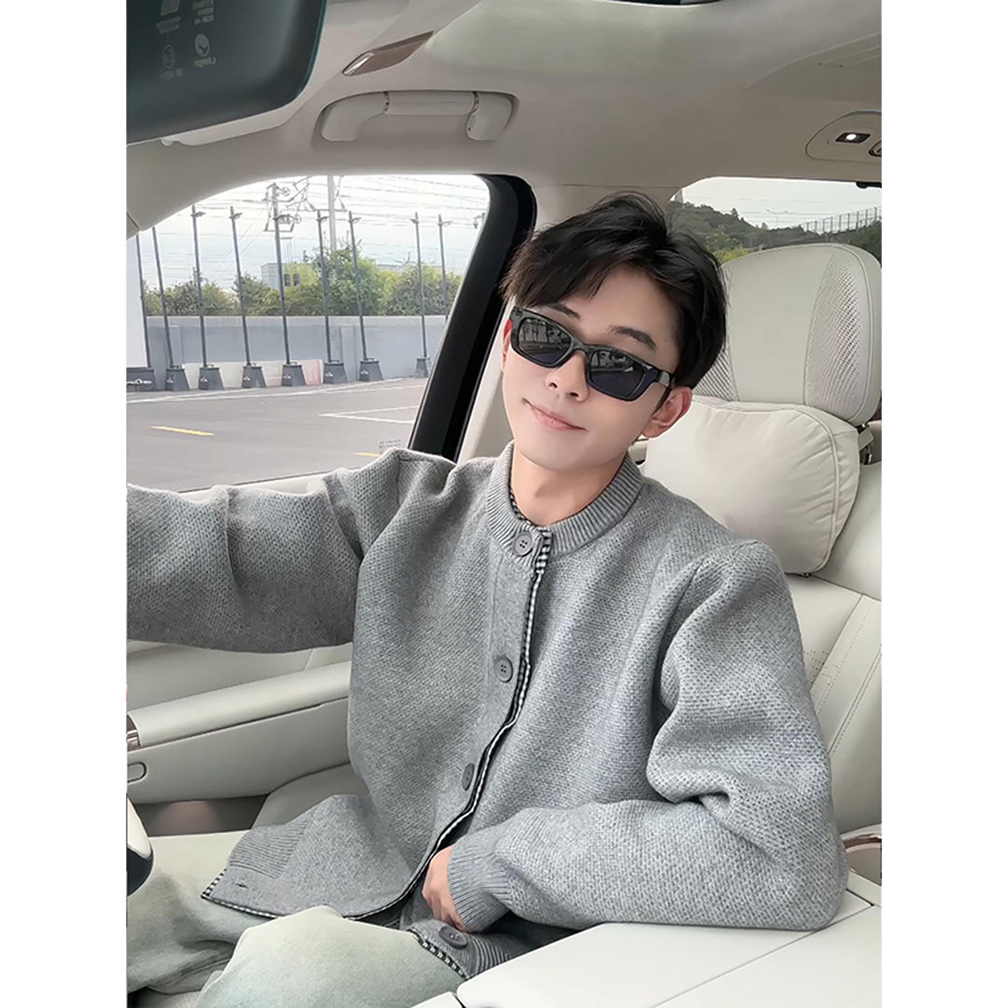 早秋miu系穿搭假两件开衫毛衣男