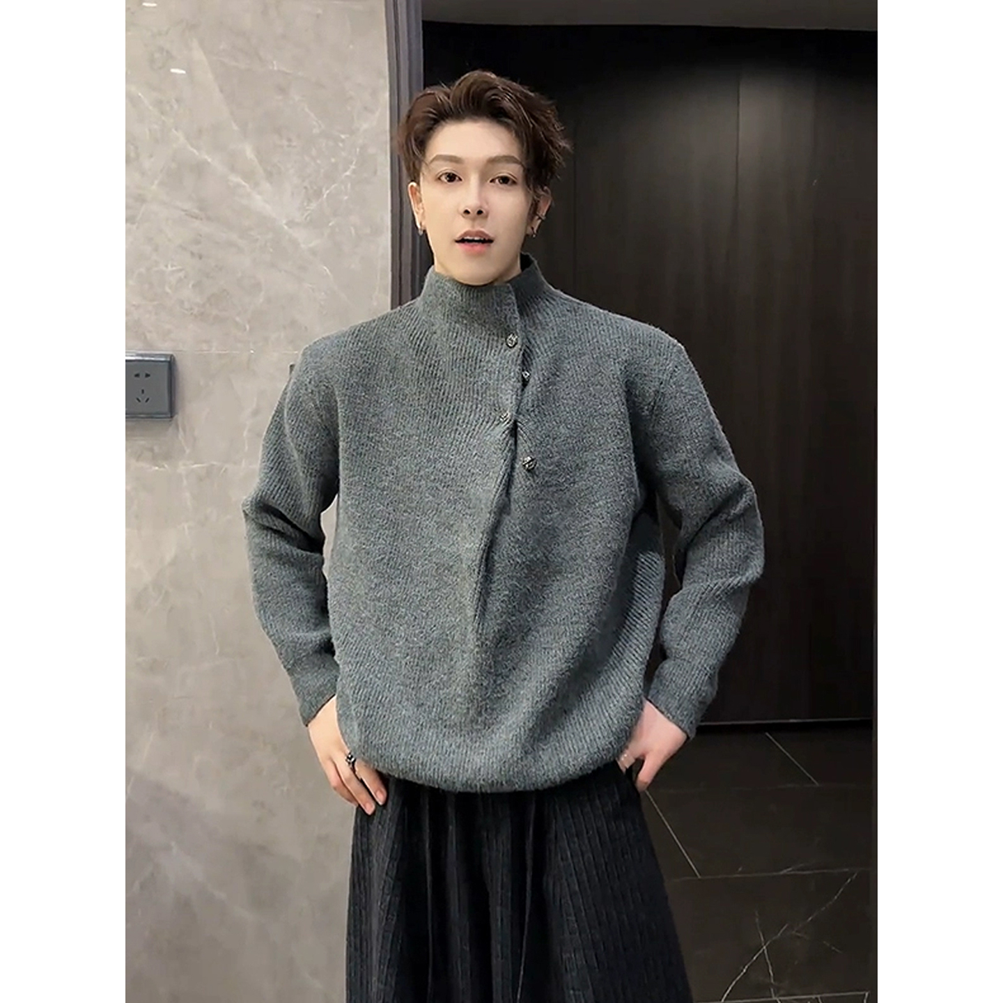 不规则纽扣高领毛衣男款秋冬韩系