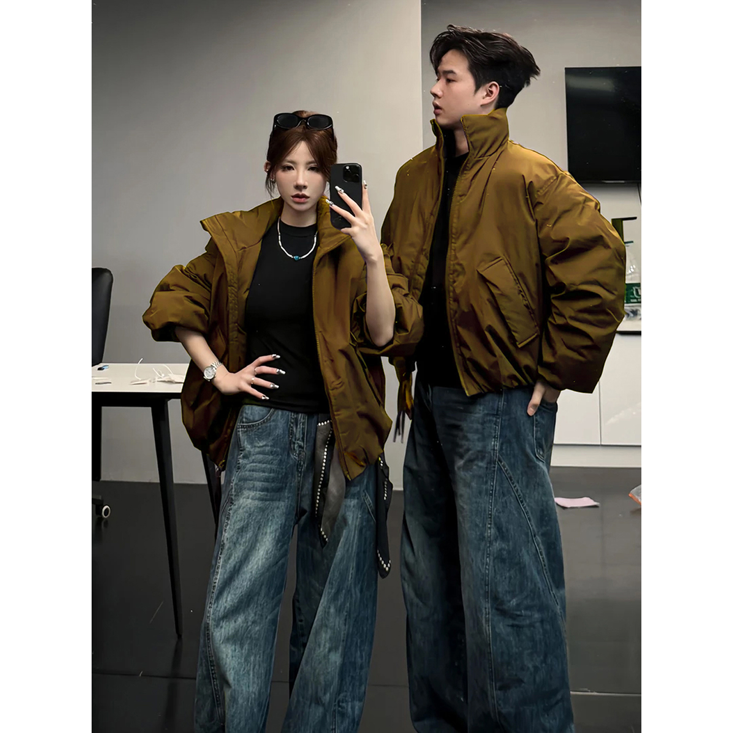 美拉德棕咖色短宽羽绒棉服男冬季