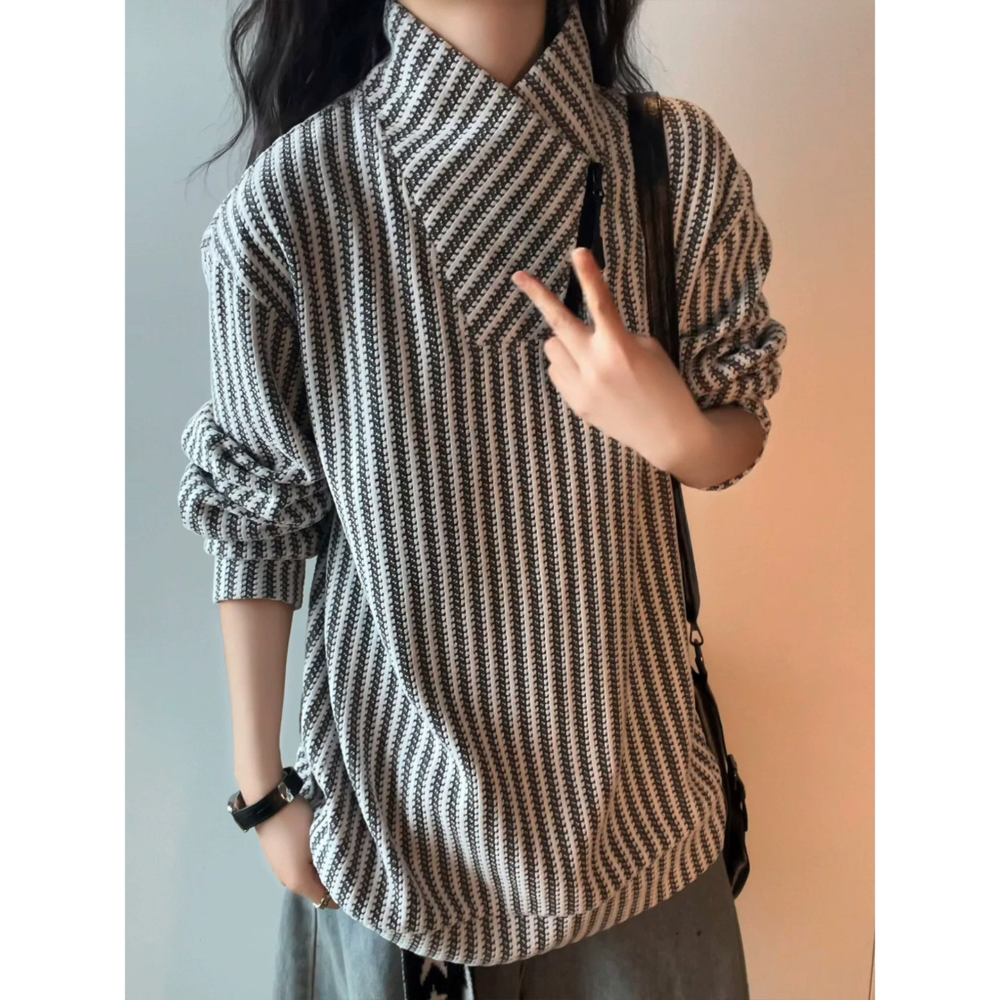 雪尼尔加厚加绒卫衣男秋冬鱼骨纹斜领拉链长袖t恤小香风内搭上衣,男装,卫衣,淘宝优惠券,粉丝福利购,淘宝优惠卷