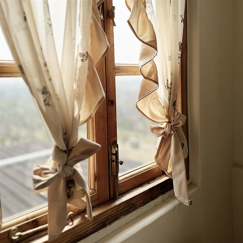 肉粉色奶油玫瑰短窗帘半帘穿杆挂钩免打孔门帘粘贴.魔术贴定制