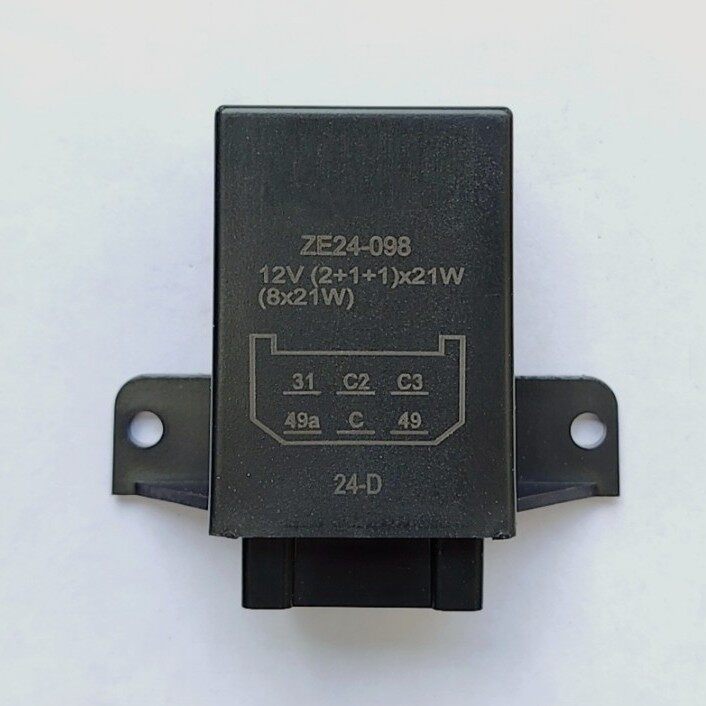 汽车电子闪光器继电器ZE24-098