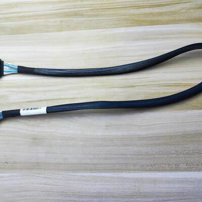 SlimlSAS MCIO SFF-8654 8I  PCIE转MCIO 8654连接数据线