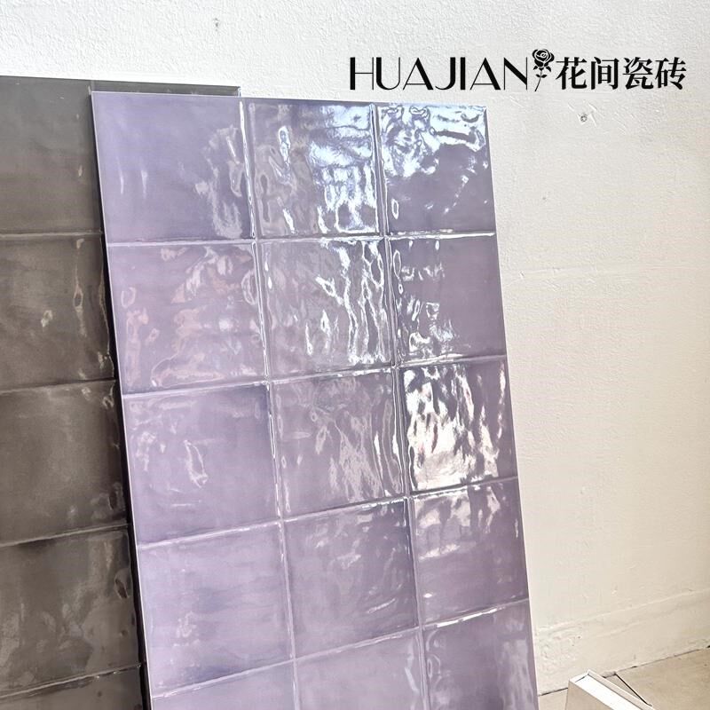 全瓷复古珍珠釉卫生间瓷砖奶白色厨房墙砖餐饮背景墙格子面包砖