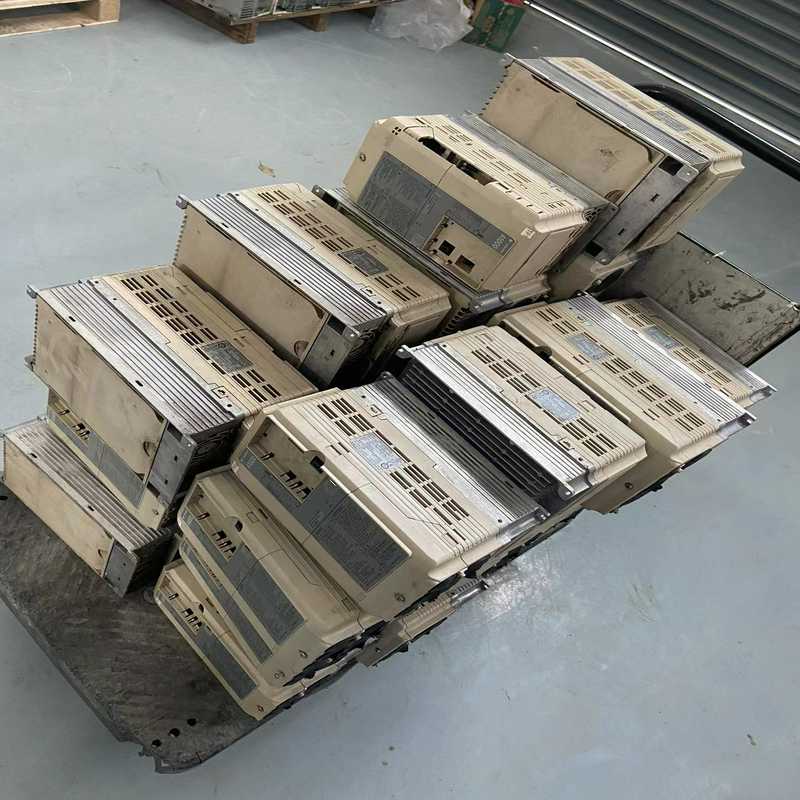 安川变频器A1000系列CIMR-AB4A0031FBA 1（瓠子电子）